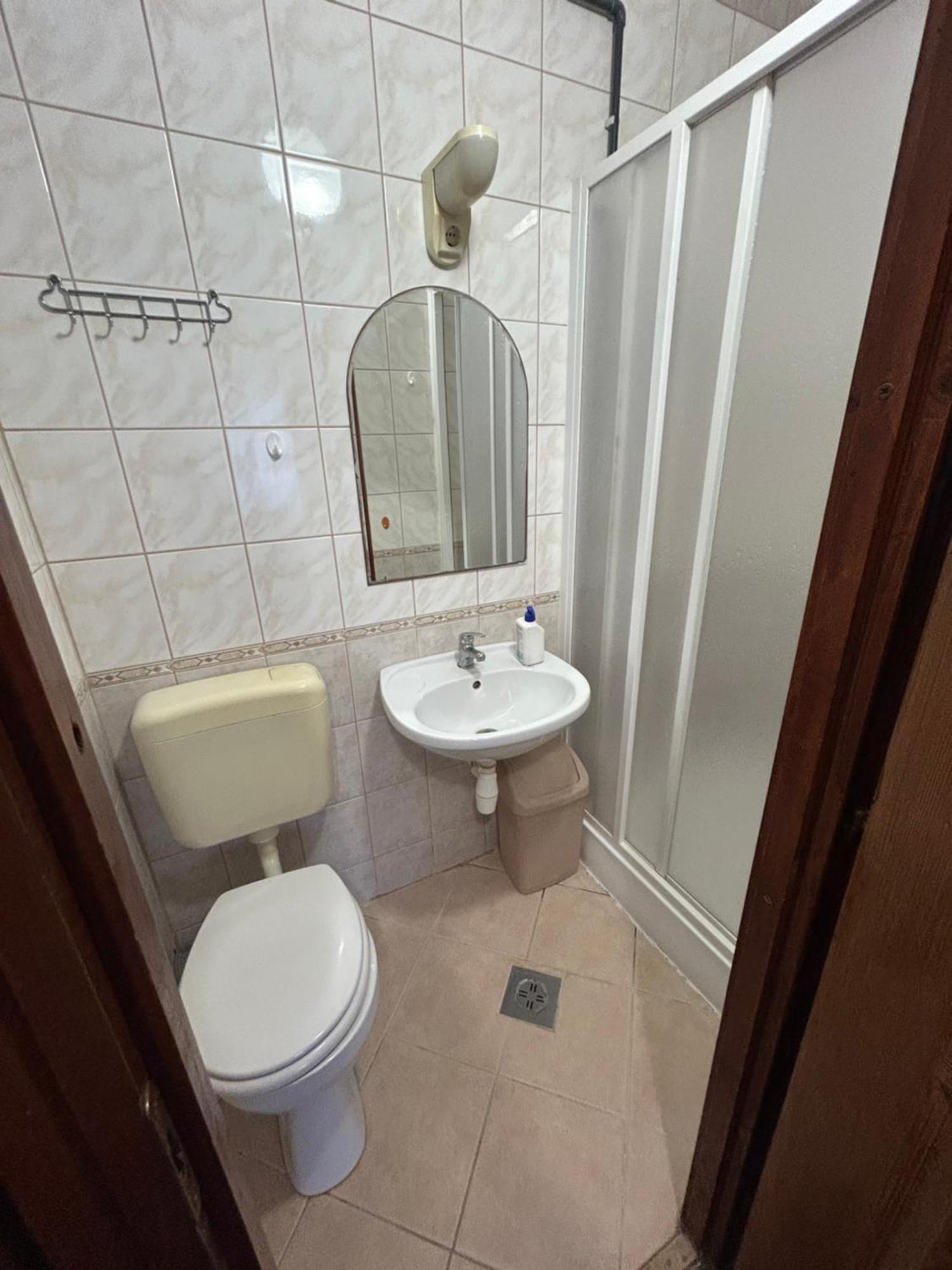 Rozsakert Panzio Hotel Nyíregyháza Buitenkant foto